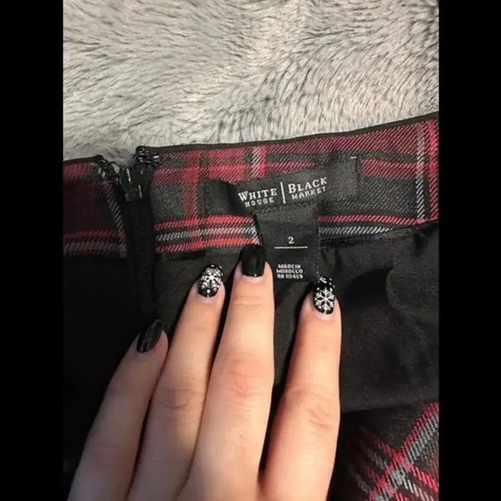White House Black Market Plaid Pencil Skirt - Size 2